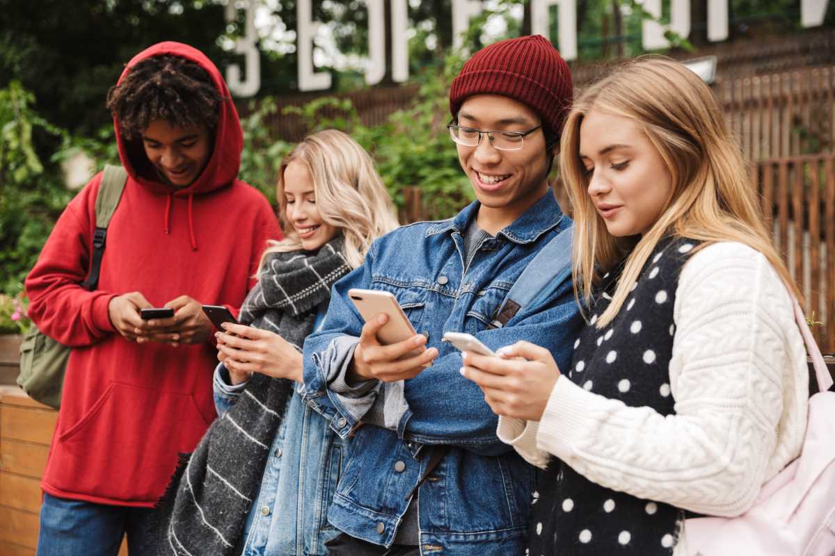5 Community Living Strategies that Build Meaningful Urban Connections